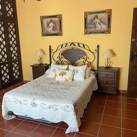 Dehesa Del Pilar Villa *